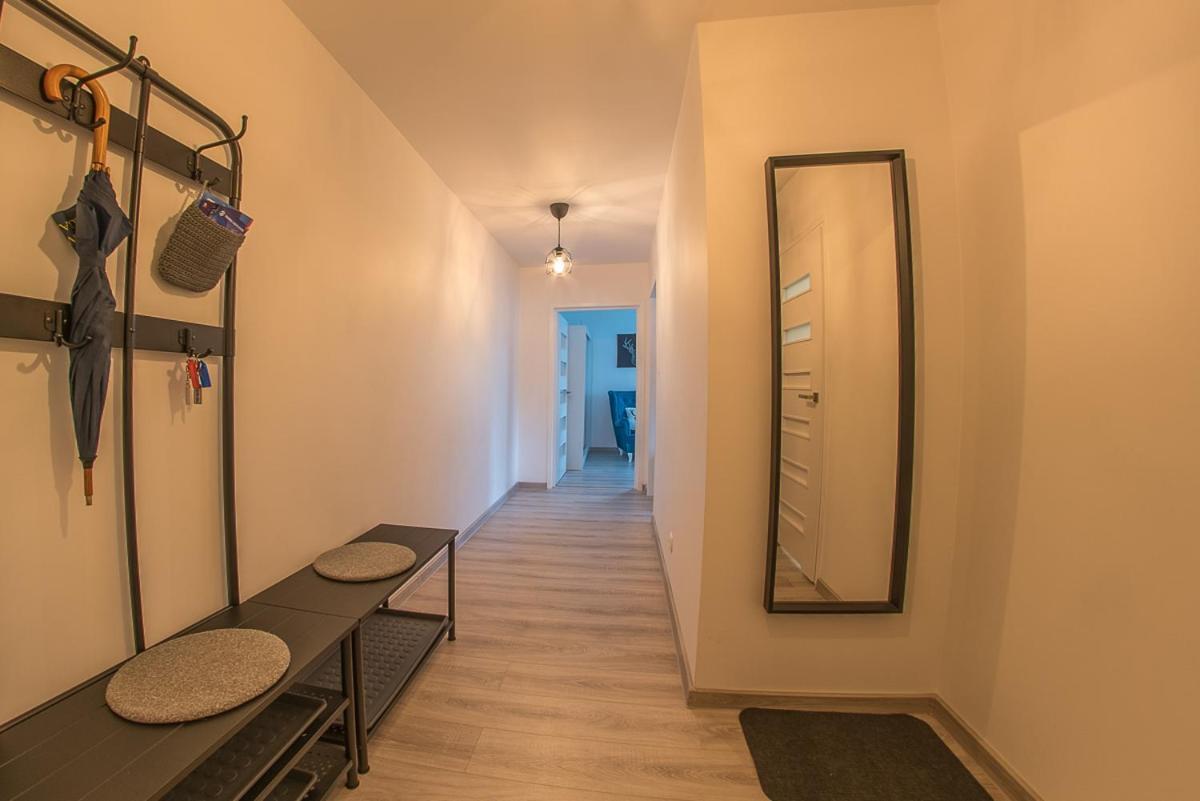 Apartament Oliwia Apartamento Jelenia Góra Exterior foto
